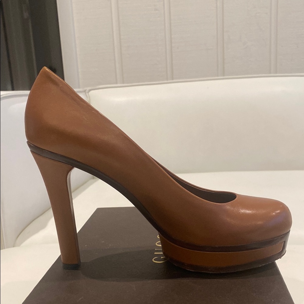 Authentic Gucci Women's Brown Platform Heels - Picture 7 of 11